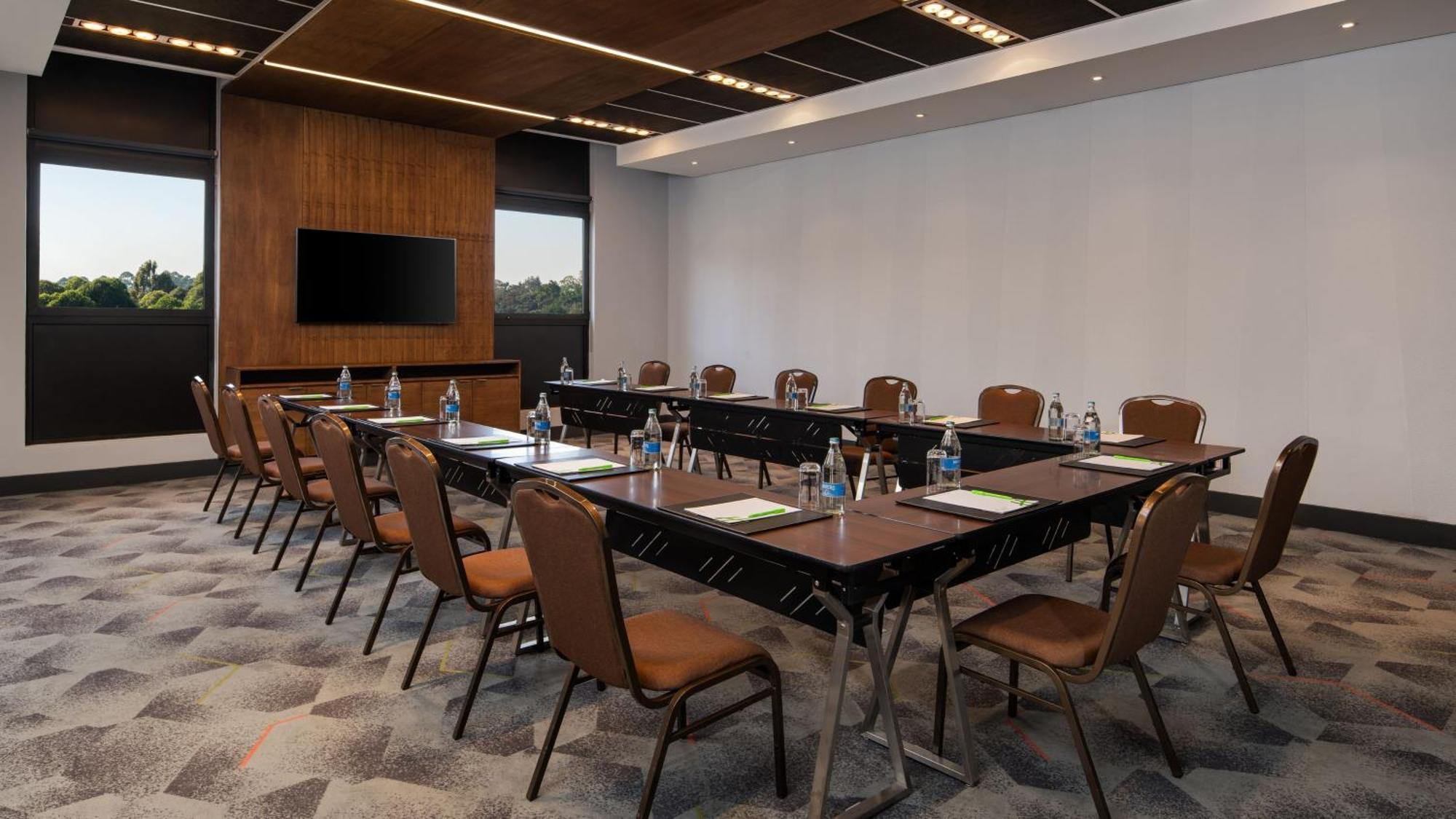 Holiday Inn - Nairobi Two Rivers Mall By Ihg Exterior photo