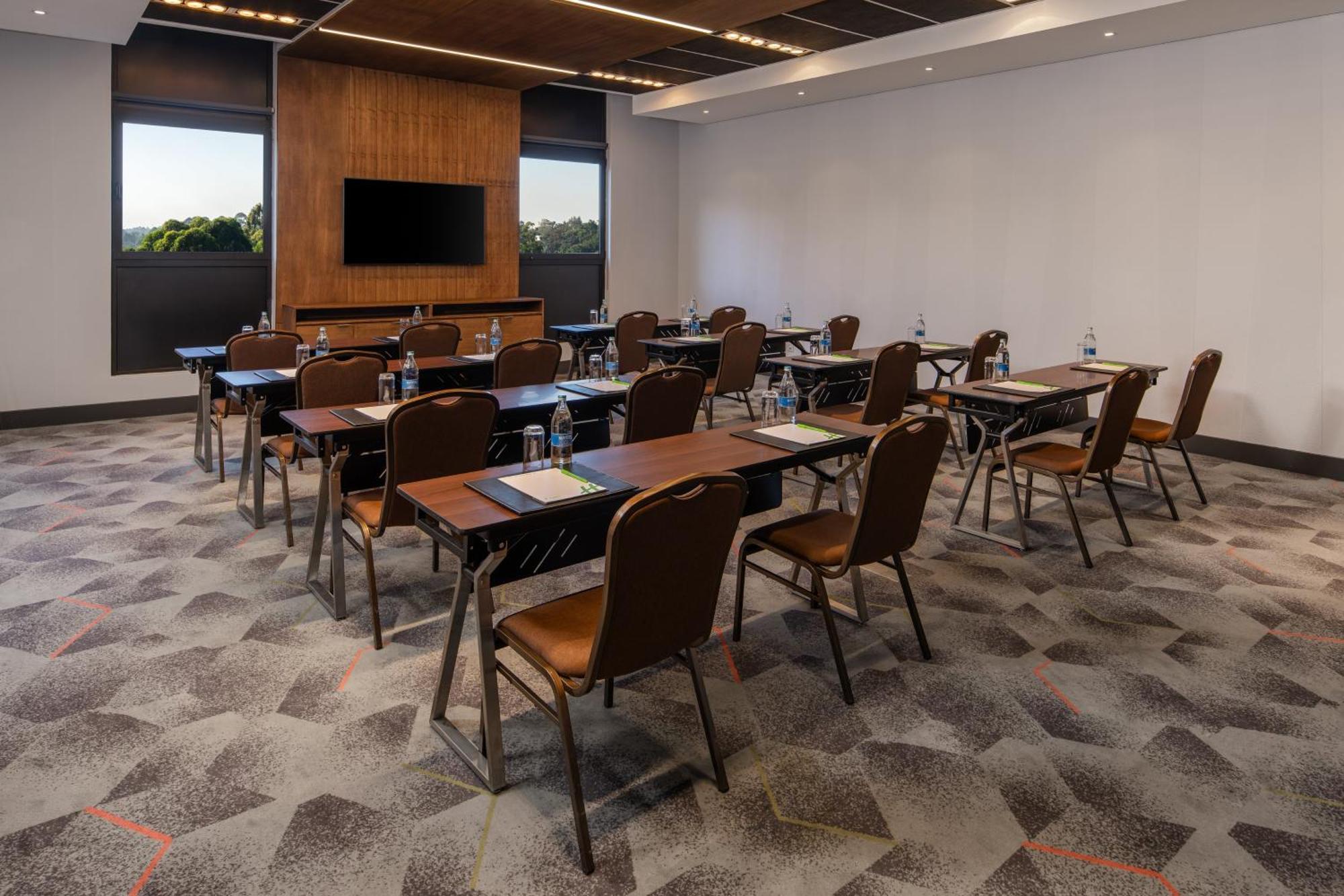 Holiday Inn - Nairobi Two Rivers Mall By Ihg Exterior photo
